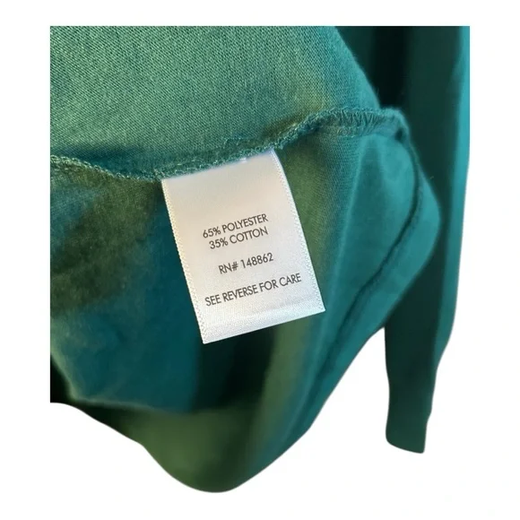 Torrid Grinch Quote Classic Fit Green Long Sleeve Top - Picture 5 of 8